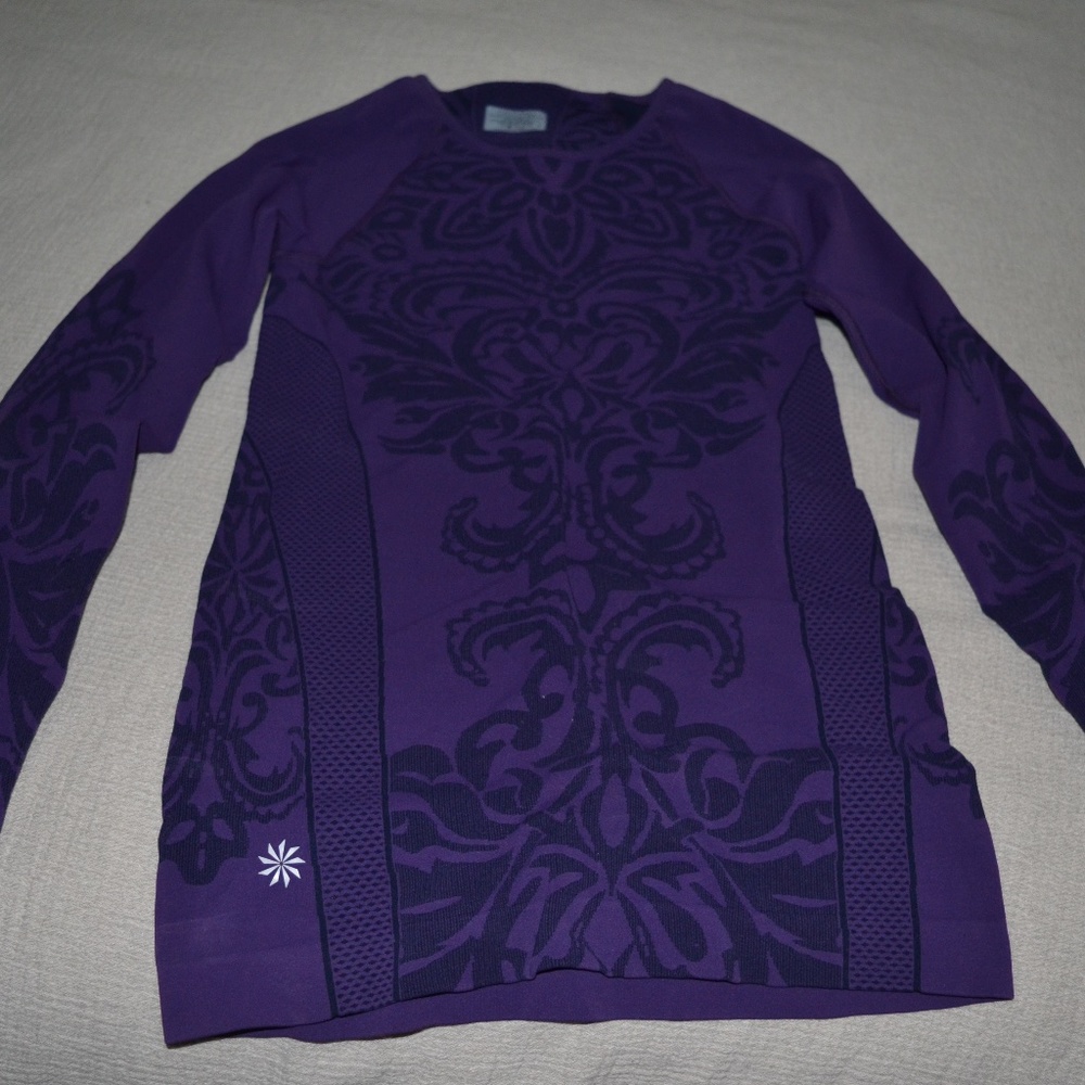 Athleta Long Sleeve Shirt